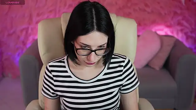 KettyFlo online show from 04/27/26, 06:17