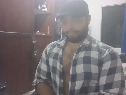 Bearmachin online show from 04/29/26, 03:43