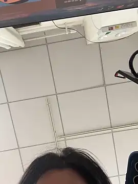 milkwine online show from 04/28/26, 06:29