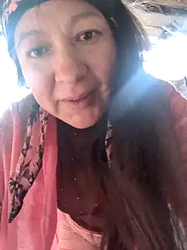 Snapshot of cuki593 chatting on 05/17/26, 01:44 cuki593 online show from 05/17/26, 01:44