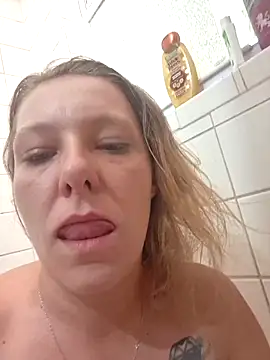 lickybaby26 online show from 06/15/26, 08:19