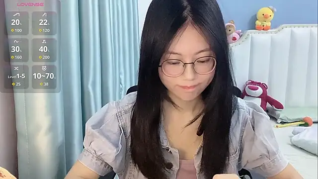 Luna-666 online show from 04/30/26, 03:30