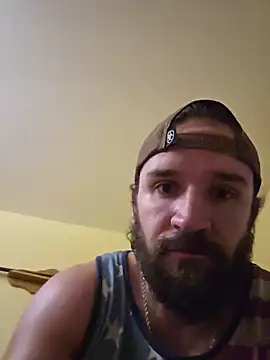 Snapshot of Jaylovski96 chatting on 05/26/26, 05:27 Jaylovski96 online show from 05/26/26, 05:27