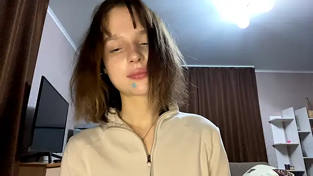 asunasue online show from 04/27/26, 11:36