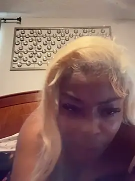 niketechfreak online show from 04/27/26, 03:10