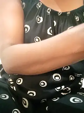 Roshini hot online show from 04/29/26, 03:11