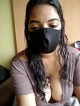 vanika2000 online show from 05/10/26, 04:49
