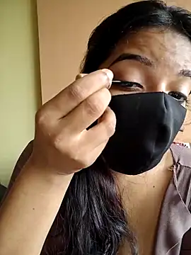 vanika2000 online show from 05/08/26, 04:16