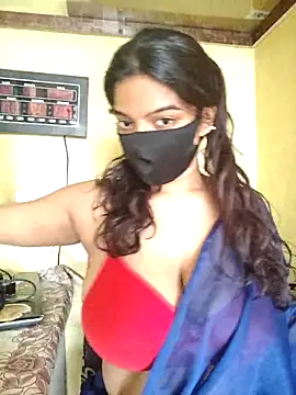 Snapshot of vanika2000 chatting on 06/22/26, 03:47 vanika2000 online show from 06/22/26, 03:47