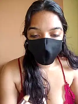 vanika2000 online show from 05/05/26, 05:54