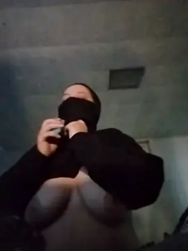 wetandtightcoochie online show from 04/26/26, 01:19