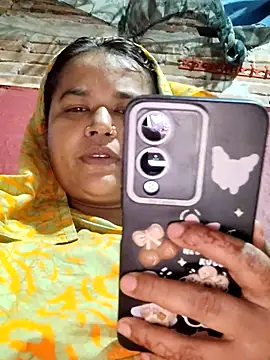 Gulapi N online show from 06/04/26, 04:11