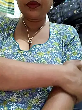 Snapshot of Gulapi_N chatting on 07/09/26, 09:10 Gulapi N online show from 07/09/26, 09:10
