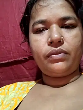 Gulapi N online show from 05/25/26, 03:33