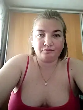 MiyaOlliver online show from 05/11/26, 07:32