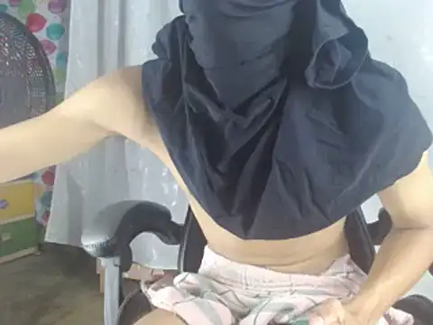 JHOANpss online show from 04/29/26, 08:04