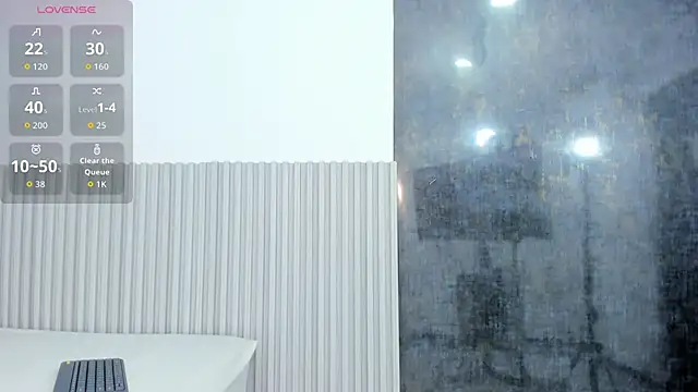 Snapshot of nahomy_park chatting on 05/21/26, 11:40 nahomy park online show from 05/21/26, 11:40