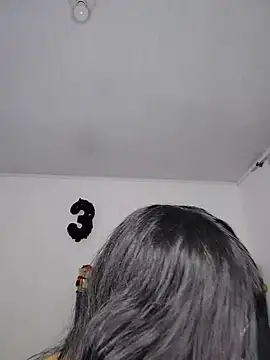 VaneMoon online show from 06/06/26, 09:31