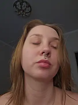 ooopsitscandy online show from 06/16/26, 03:01
