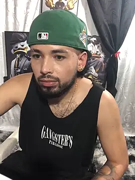 camilorestrepo77 online show from 04/26/26, 06:49