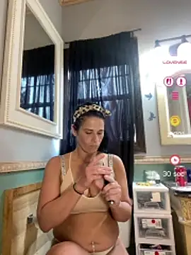 Vanessa Valentine online show from 07/14/26, 03:40