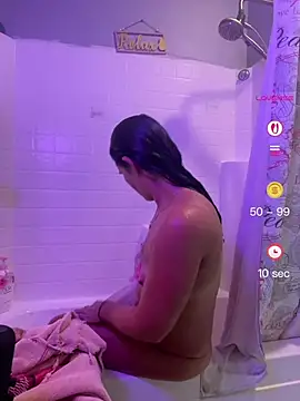 Vanessa Valentine online show from 07/11/26, 02:12