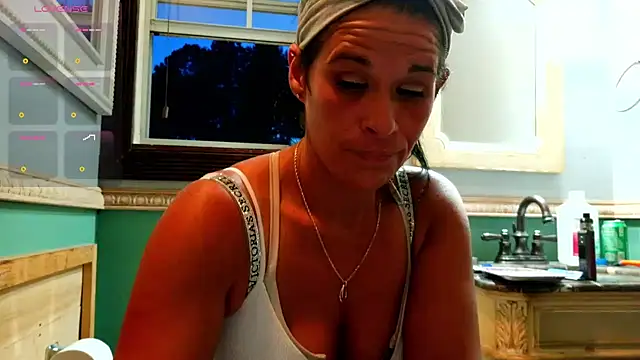 Vanessa Valentine online show from 05/20/26, 01:13