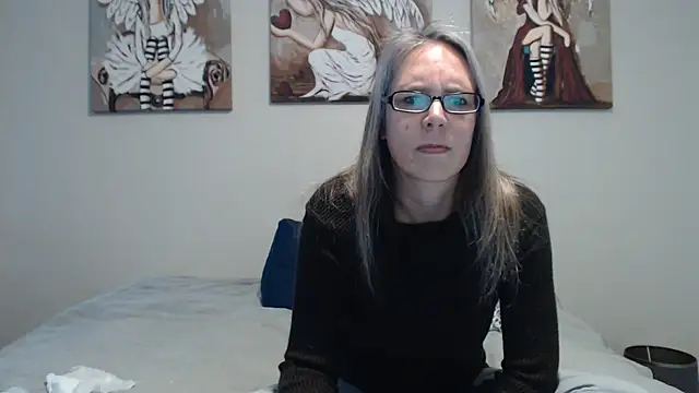 Snapshot of blondiesin50 chatting on 06/20/26, 02:44 blondiesin50 online show from 06/20/26, 02:44