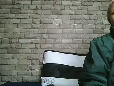 Sweethoneyglow online show from 05/08/26, 05:06