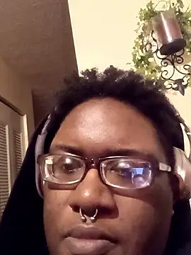 FriskyBismuthXXX online show from 05/10/26, 02:26