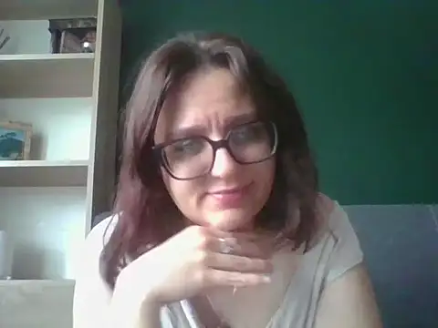 sensual paris online show from 05/14/26, 05:37