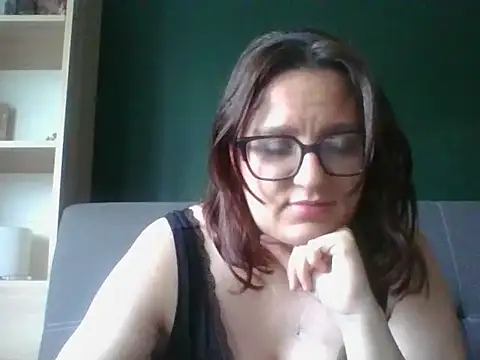 sensual paris online show from 06/03/26, 05:30