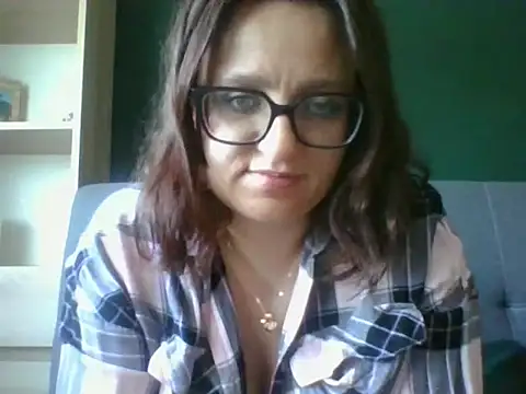 sensual paris online show from 06/09/26, 05:30