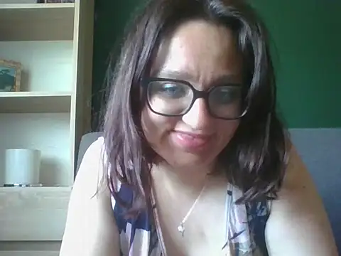 sensual paris online show from 05/22/26, 05:38