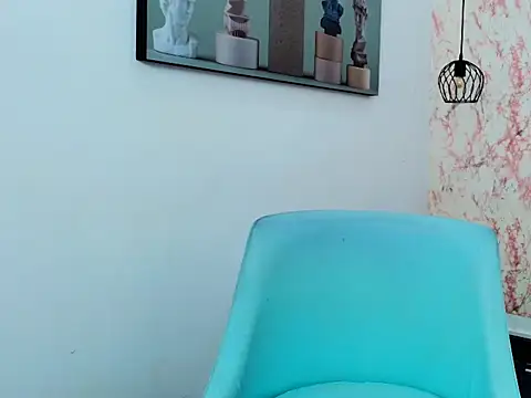 Valeria Voss online show from 05/04/26, 10:23