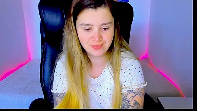 Snapshot of Natali_Secret chatting on 05/09/26, 07:56 Natali Secret online show from 05/09/26, 07:56