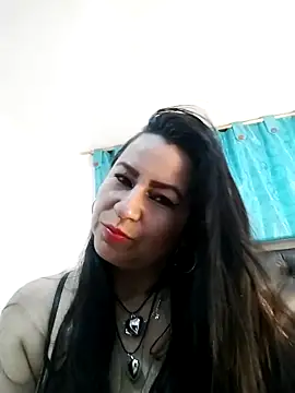 Snapshot of HelenNovoa chatting on 05/31/26, 09:37 HelenNovoa online show from 05/31/26, 09:37
