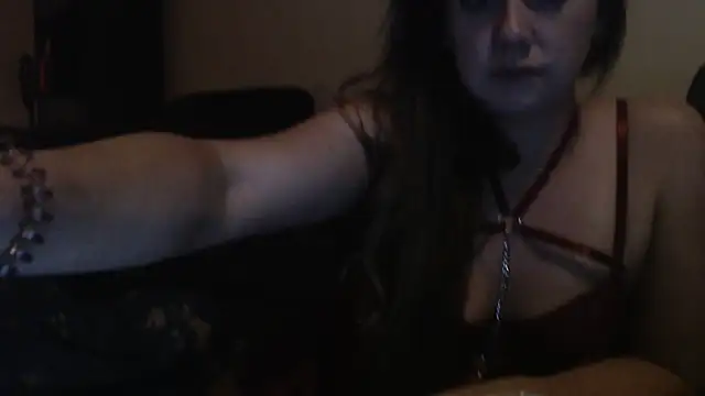 Snapshot of milfje35 chatting on 05/30/26, 08:58 milfje35 online show from 05/30/26, 08:58