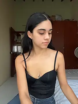 mia moonna online show from 07/06/26, 11:28