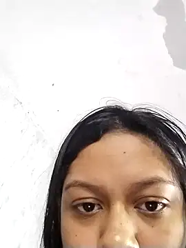 zoehot07 online show from 04/27/26, 07:12
