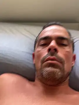 Snapshot of Riccardo86xx chatting on 06/15/26, 01:00 Riccardo86xx online show from 06/15/26, 01:00