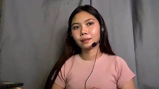 RegenaKhanponaphan online show from 04/30/26, 08:21