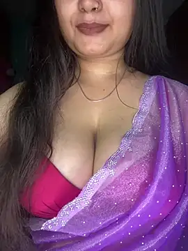 Naughty pooja44 online show from 05/31/26, 07:25