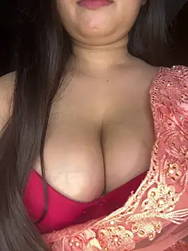 Naughty pooja44 online show from 05/09/26, 09:29