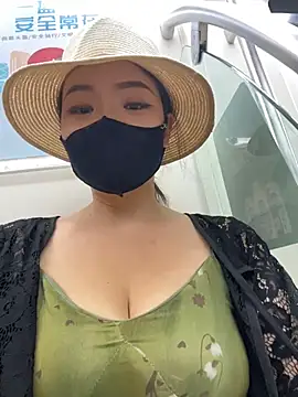 xiaochengzi505 online show from 07/13/26, 05:51