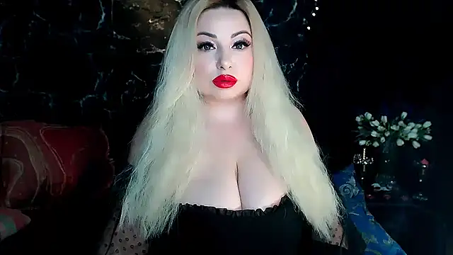 ValentinaaLuv online show from 06/05/26, 01:21