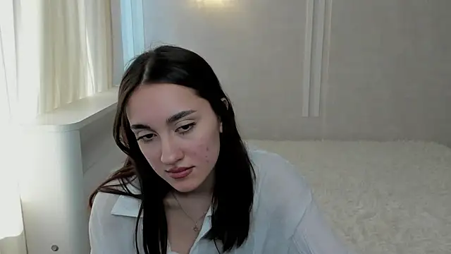 LovieTaegel online show from 05/01/26, 05:45