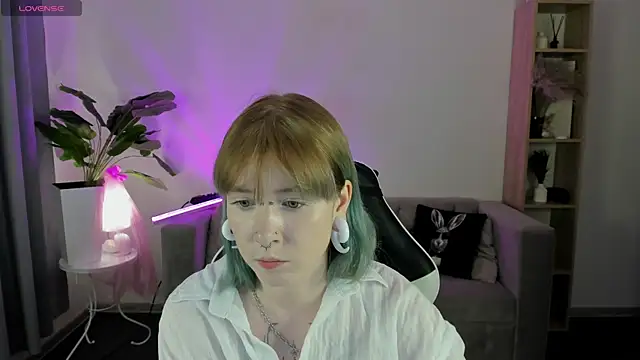Elira Vane online show from 06/02/26, 03:06