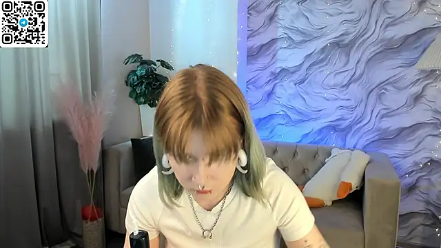 Elira Vane online show from 06/15/26, 10:48