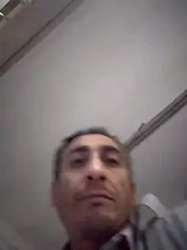 Alejandro83bsf online show from 05/17/26, 05:07